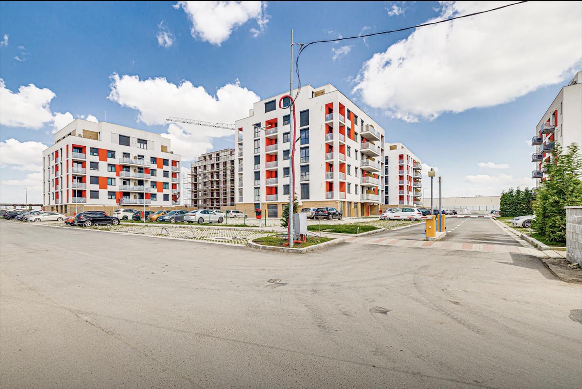 Elegant Apartment Near Afi & Atrium Mall Arad Zewnętrze zdjęcie